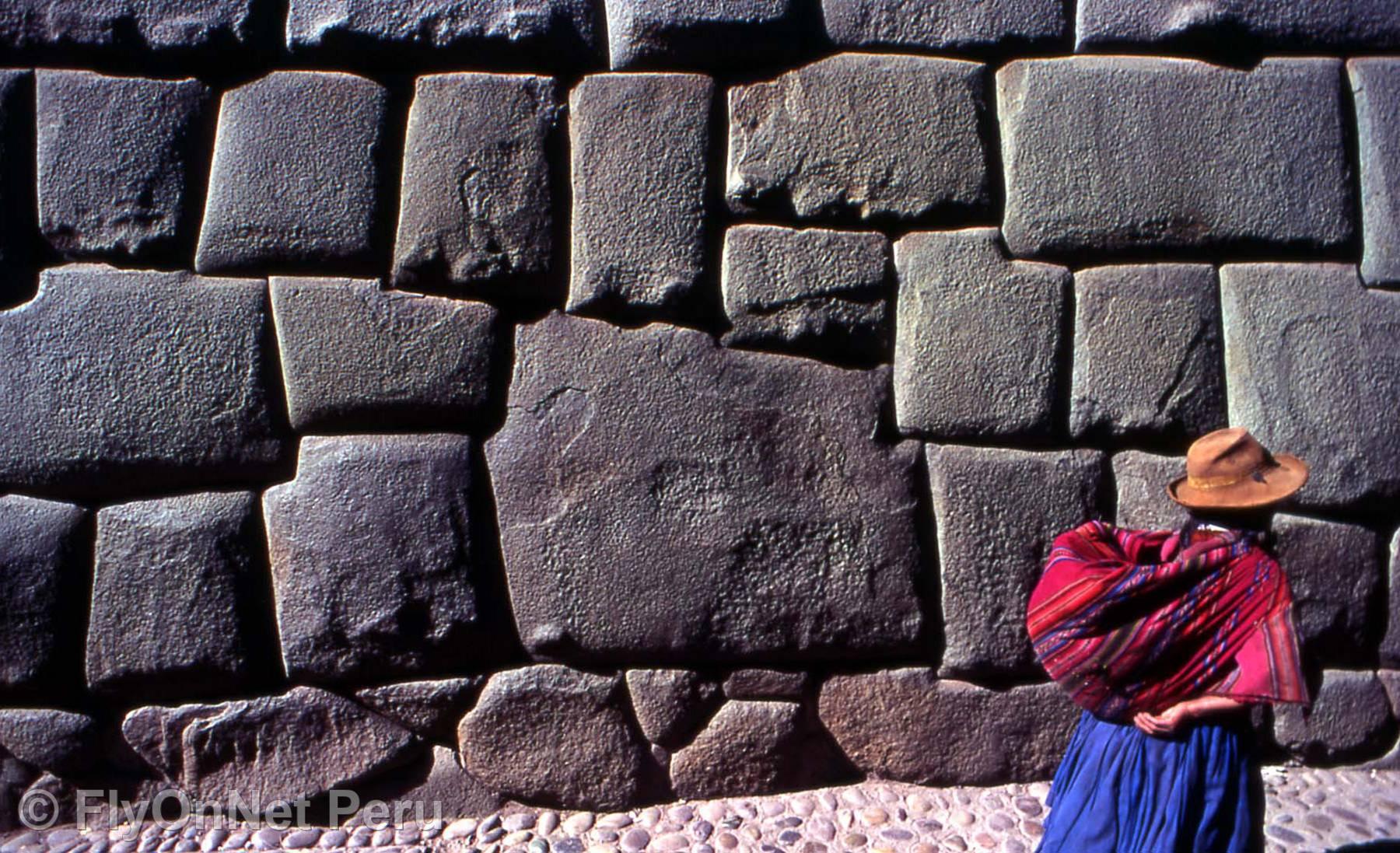 Album photos: Rue Hatum Rumiyoc, Cuzco